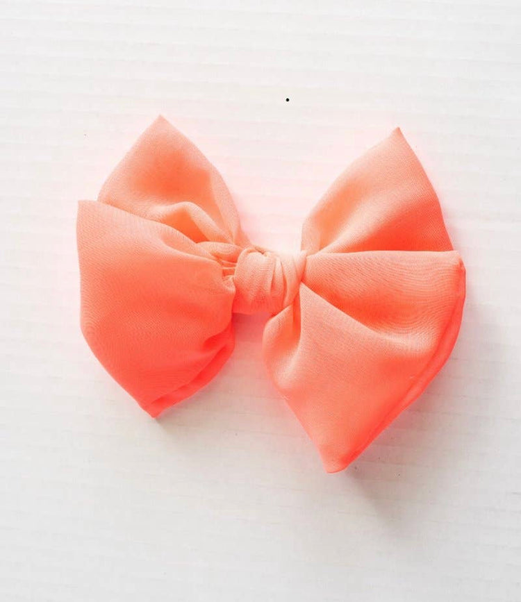 Lily’s Neon Mesh Bows