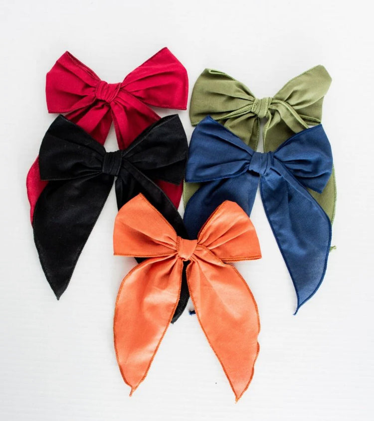 Charlotte Clip Bow